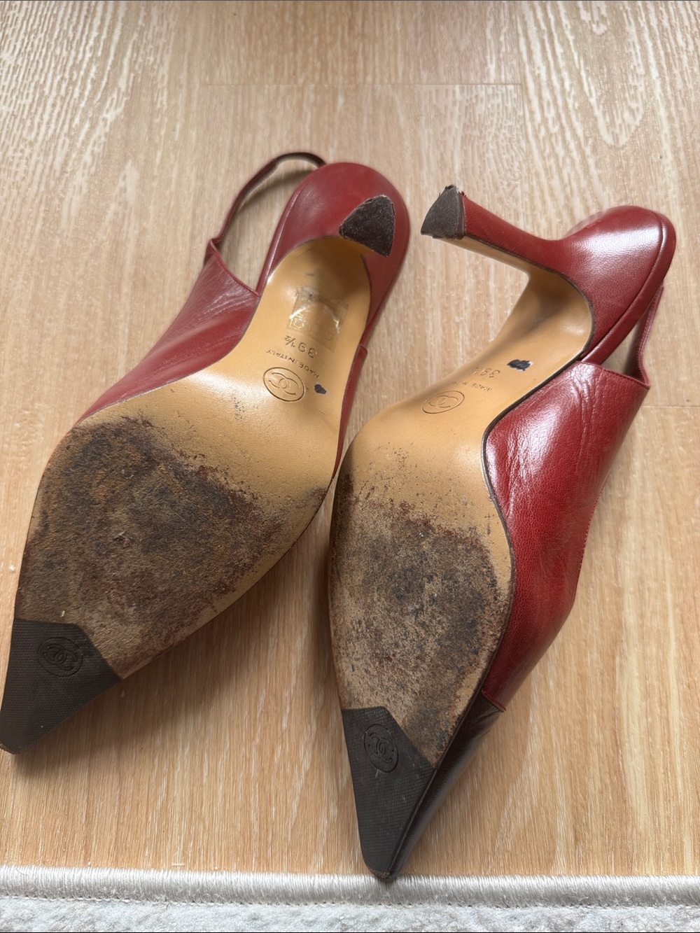 CHANEL Camelia 2001 Burgundy and Brown Floral Slingback Heels 39.5 - Picture 3 of 5